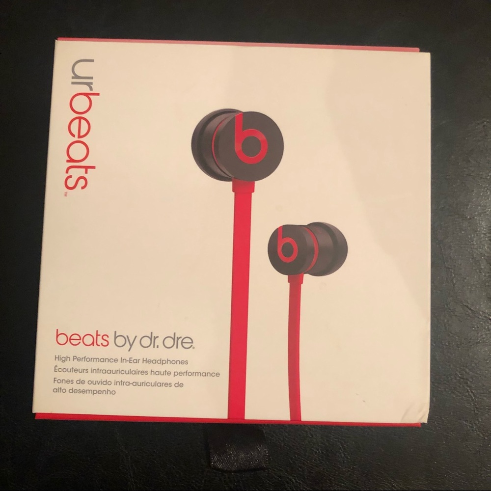 Urbeats Beats by Dre Box/Soft Case/ Ear Buds Replacement ONLY!!